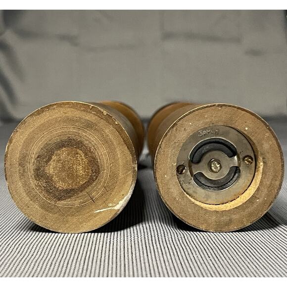Vintage Teak Wood Pepper Mill and Salt Shaker Set 10" Mid Century Modern - Picture 4 of 5